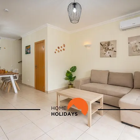 #246 Branca 23 By Holidays Vila *