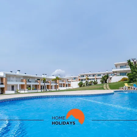 #246 Branca 23 By Holidays Vila